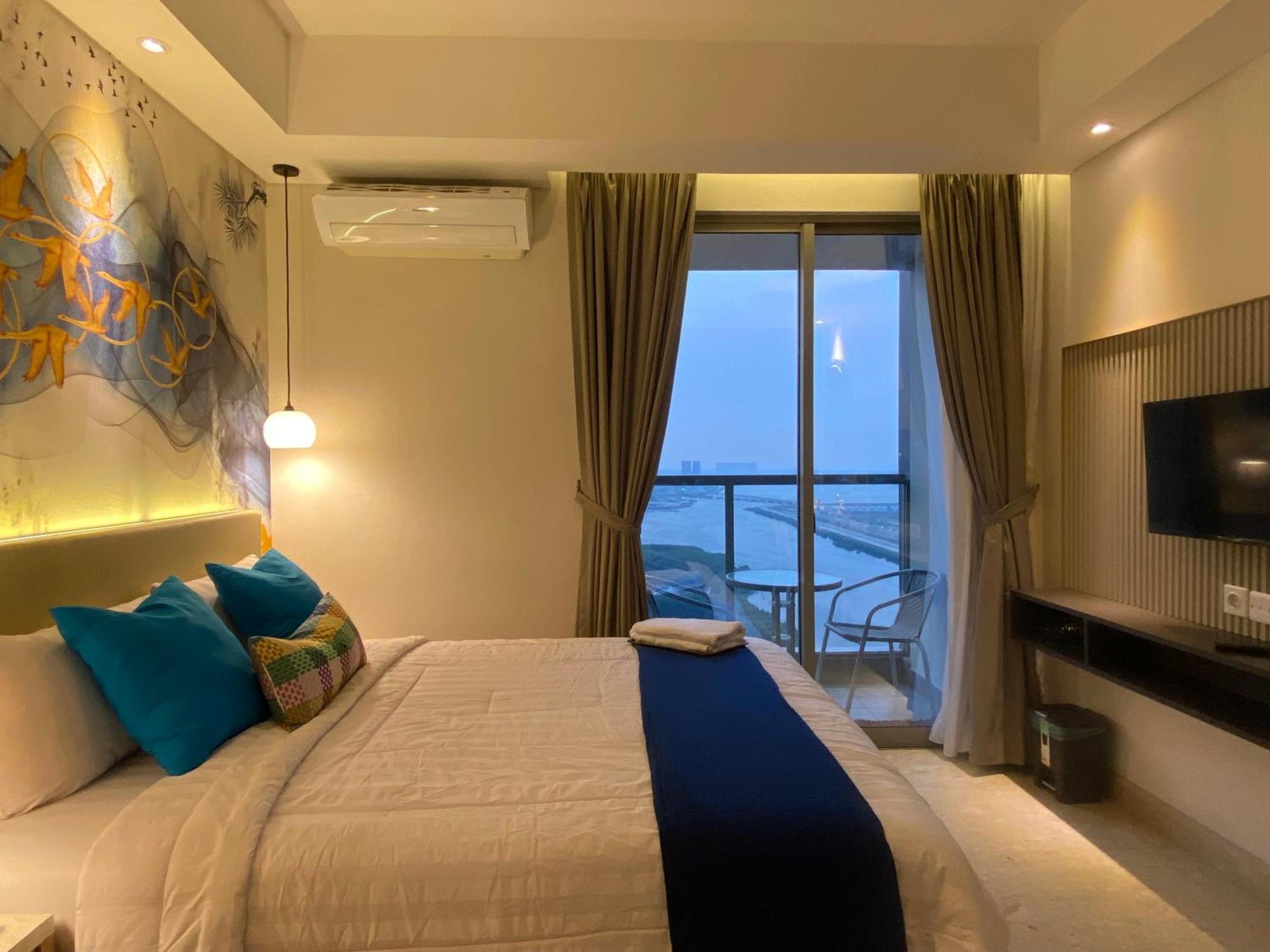 Comfort And Luxury Private Room At Goldcoast Pik Jakarta Pokoj fotografie