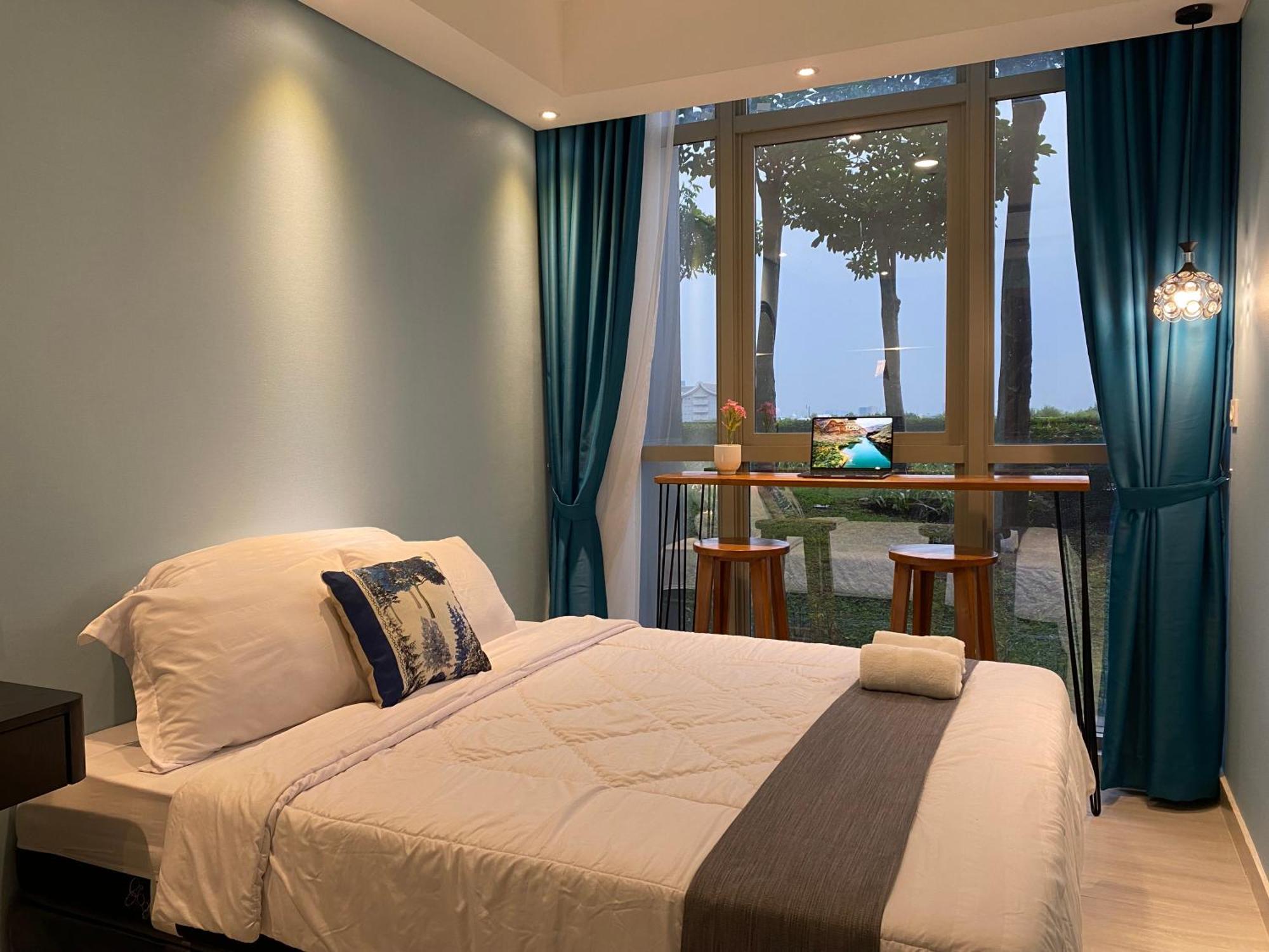 Comfort And Luxury Private Room At Goldcoast Pik Jakarta Pokoj fotografie